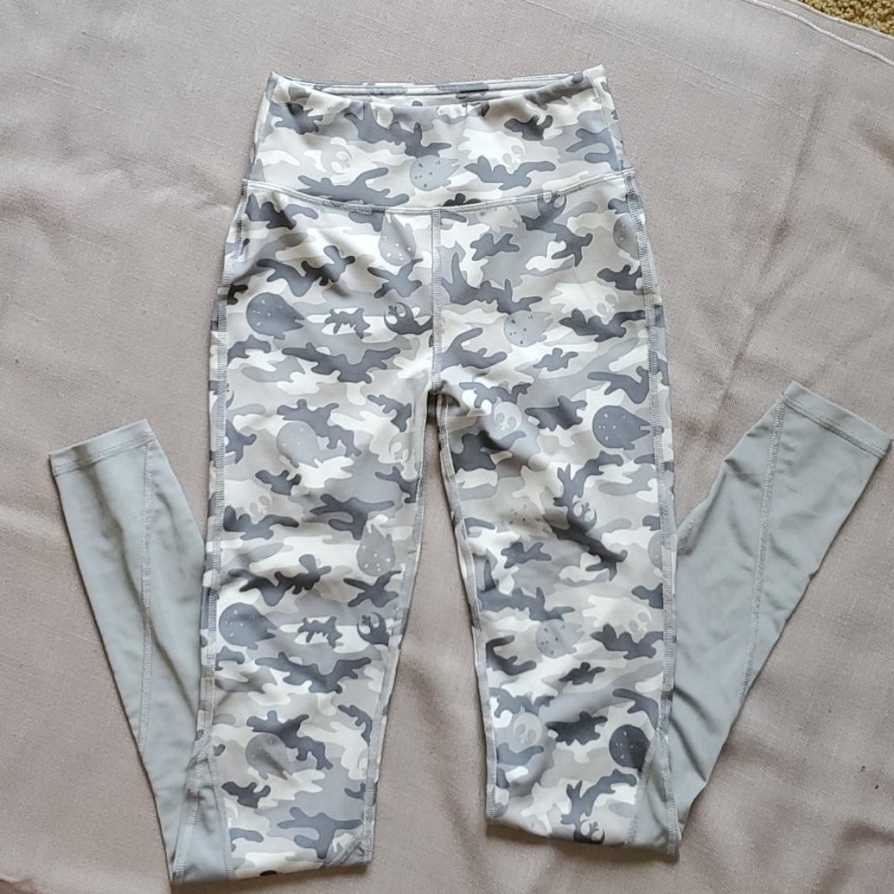 HYBRID APPAREL STAR WARS GYM LEGGINGS SIZE XS